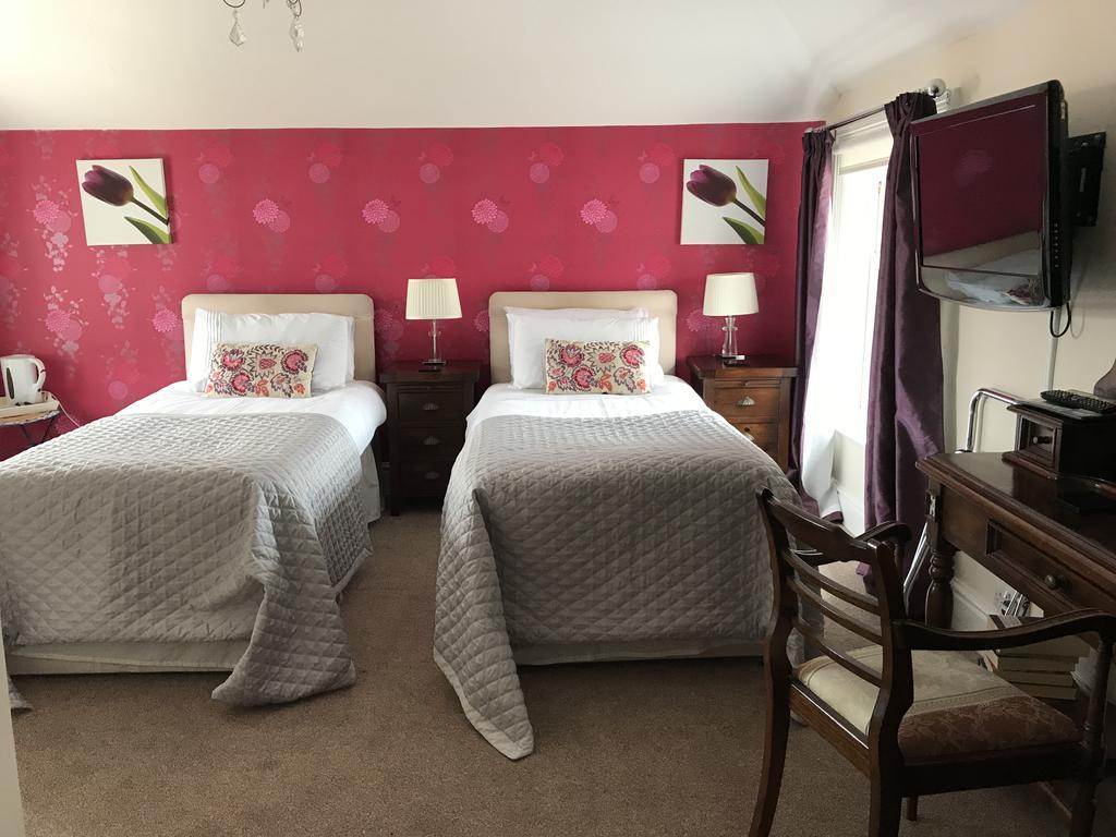 Crickleigh House Bed & Breakfast Llandudno Exterior foto