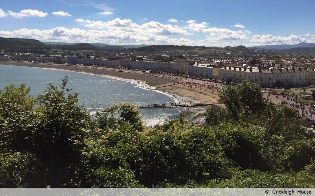 Crickleigh House Bed & Breakfast Llandudno Exterior foto