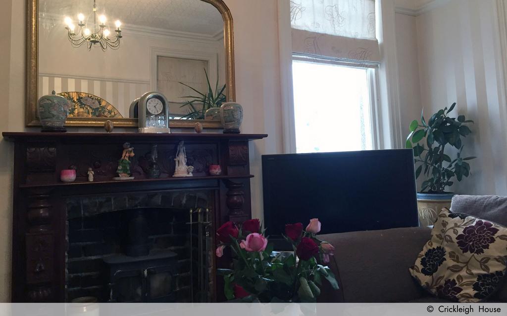 Crickleigh House Bed & Breakfast Llandudno Exterior foto